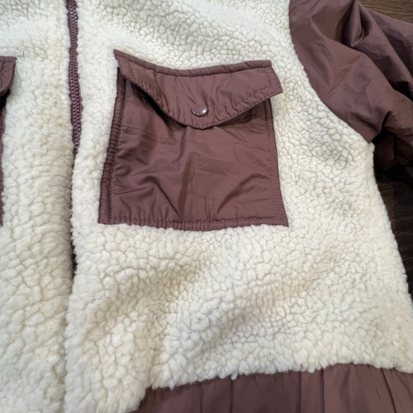 Story On Women's Color Block Faux Shearling Cropped Bomber Jacket Sz S Mauve - Picture 2 of 10